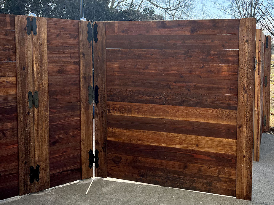 Alcoa TN horizontal style wood fence