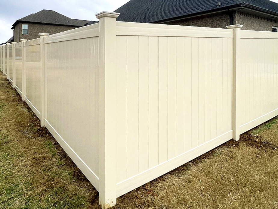 Privacy Fence Example in Loudon County Tennessee